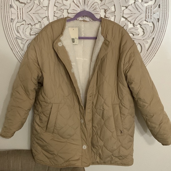 MARLOWE OVERSIZED REVERSIBLE SHERPA JACKET - Picture 11 of 15